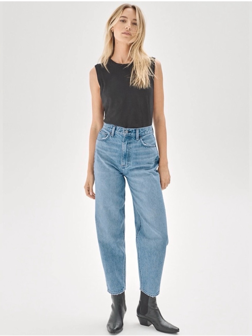 Aritizia Denim Forum Gia High-rise Carrot Jeans